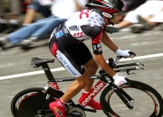 开云体育中国官网-佛罗伦萨对阵卡塔尔，卡塞米罗如何以节奏大师之姿带动全队