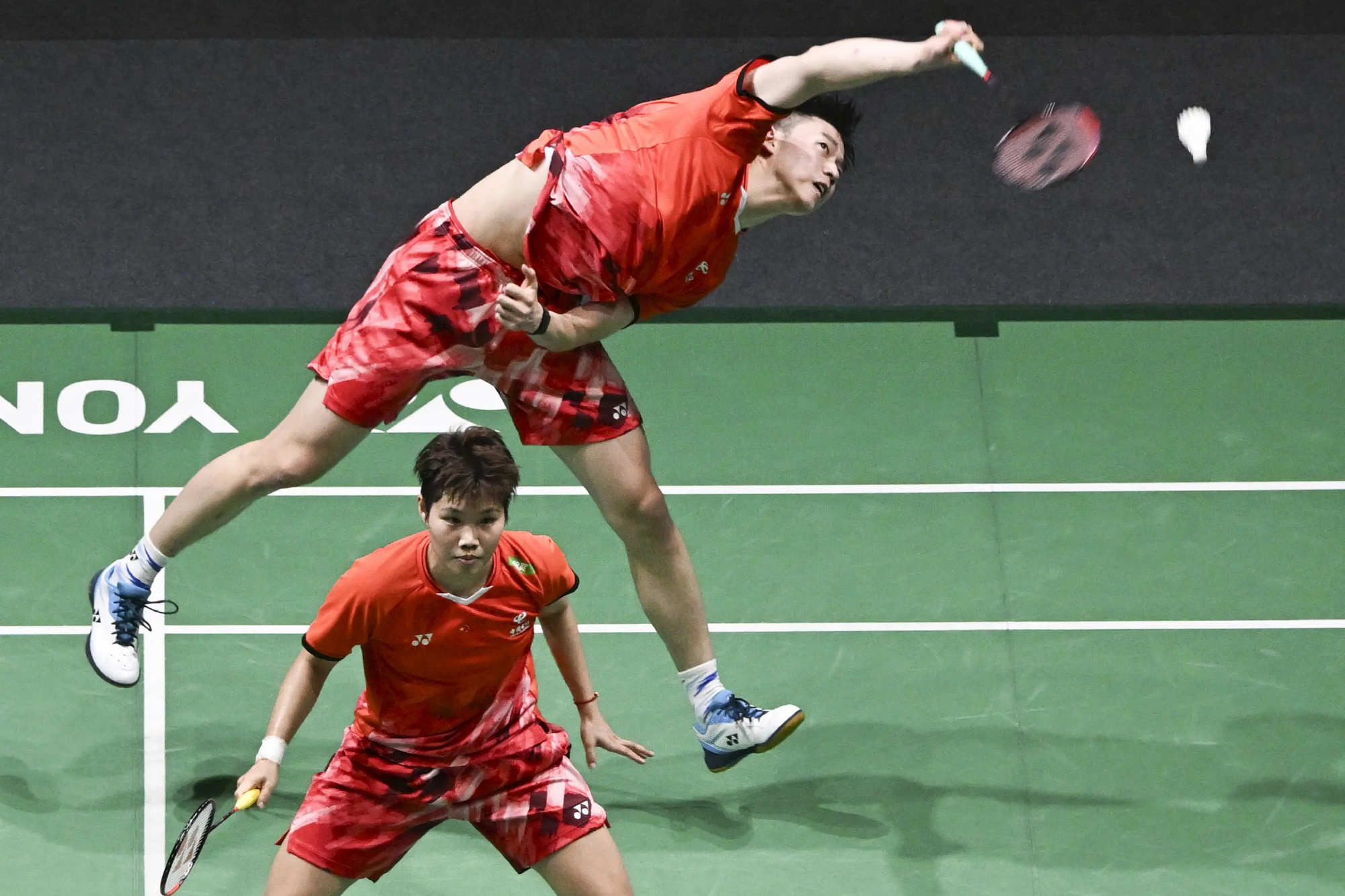 包含印度羽毛球队血洗日本羽毛球队，安赛龙爆发神勇的词条