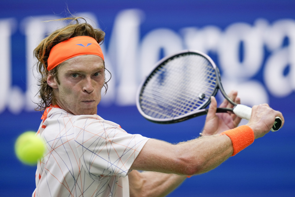 美网绝杀蒙特卡洛大师赛，梅德韦杰夫关键制胜的简单介绍