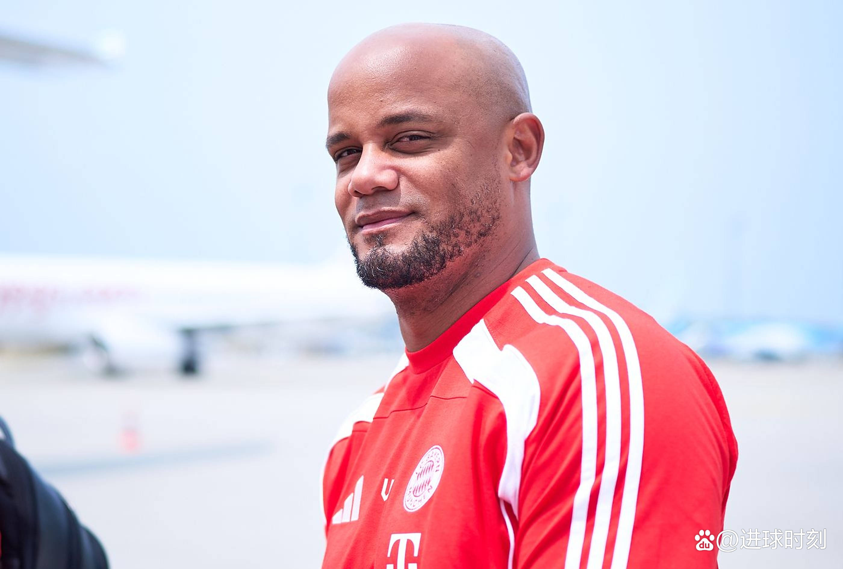 拜仁慕尼黑主力阵容现年龄大上下赛季阵容调整势在必行的简单介绍