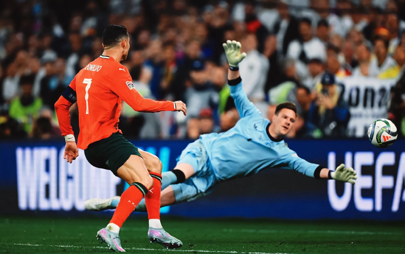 葡萄牙迎战克罗地亚，备受瞩目的对决