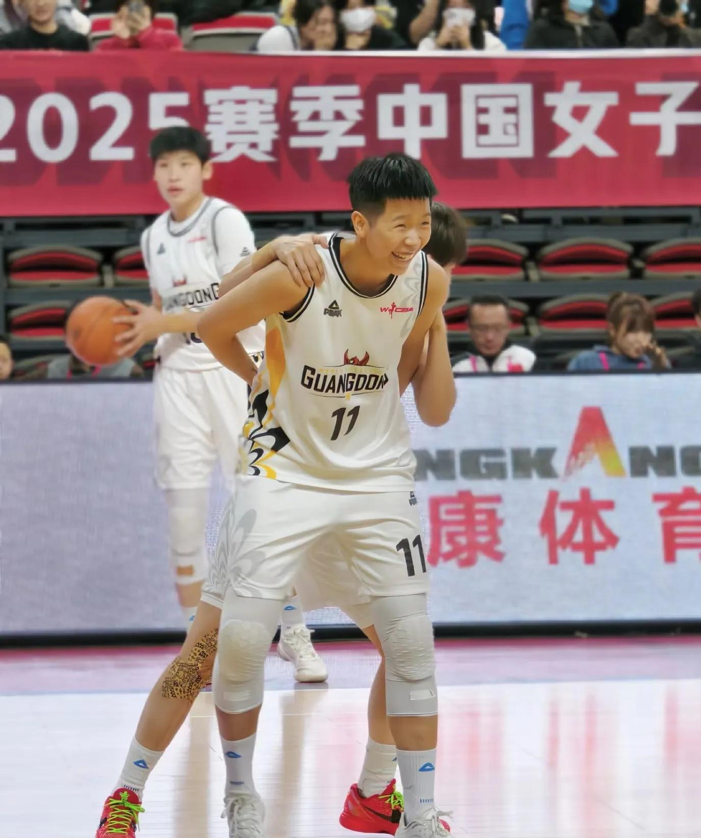 辽宁队险胜四川队,戈贝尔刷新纪录的简单介绍 辽宁队险胜四川队,戈贝尔刷新纪录的简单介绍