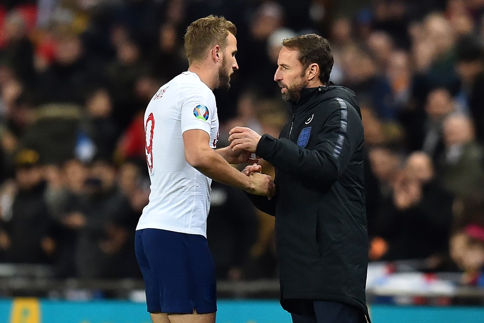 荷属安的列斯队连败，无缘欧预赛的简单介绍