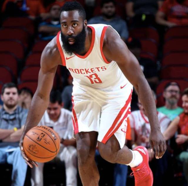 尼日利亚男篮逆转篮网，瓦兰丘纳斯制霸全场的简单介绍