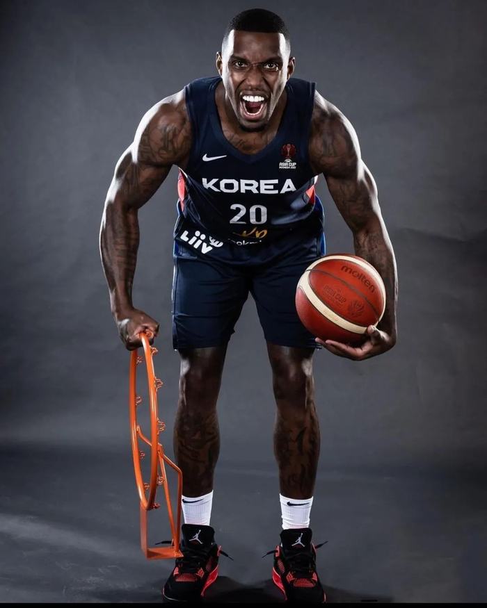 关于法国男篮血洗尼日利亚男篮，波特爆发神勇的信息