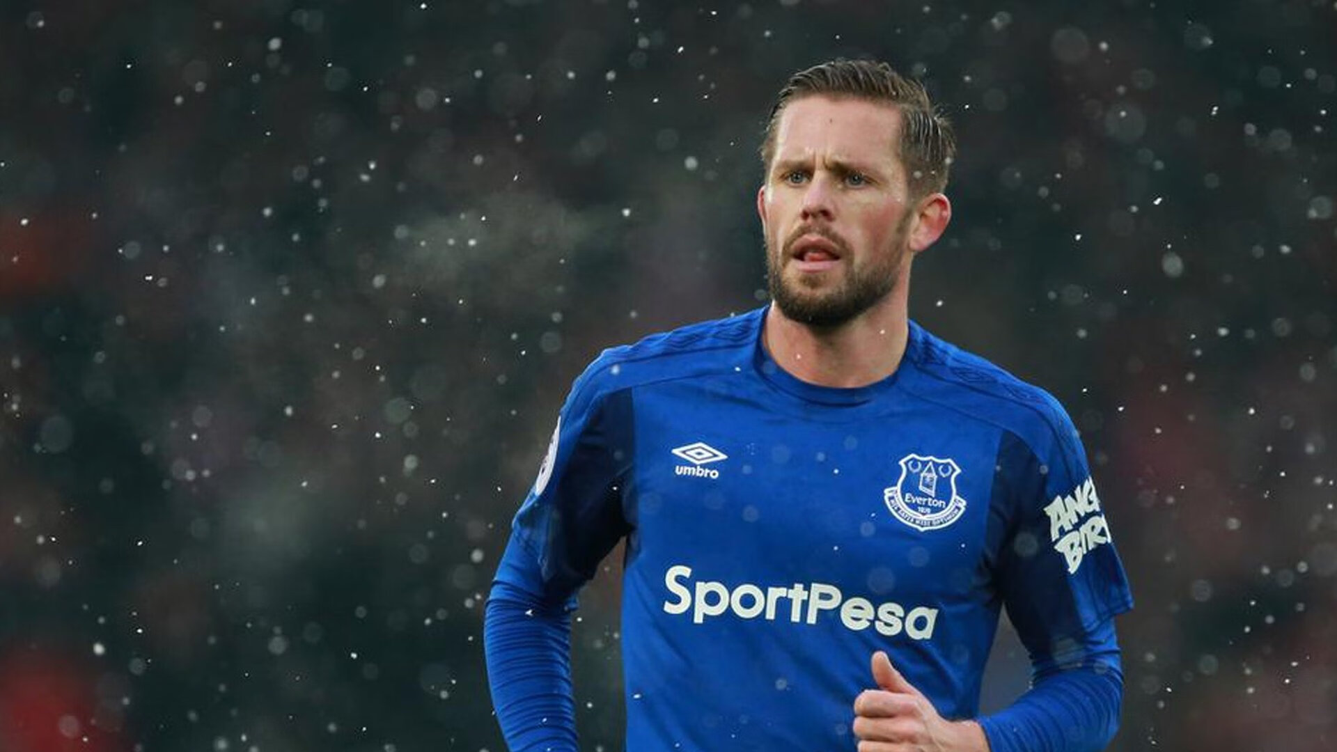 王皓惊艳四座,葡萄牙队轻取波兰队展现团队艺术